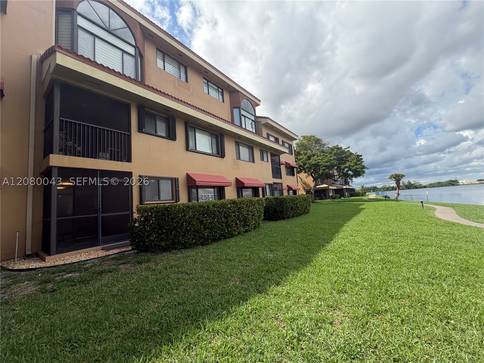 15535 N Miami Lakeway N #107, Miami Lakes FL 33014
