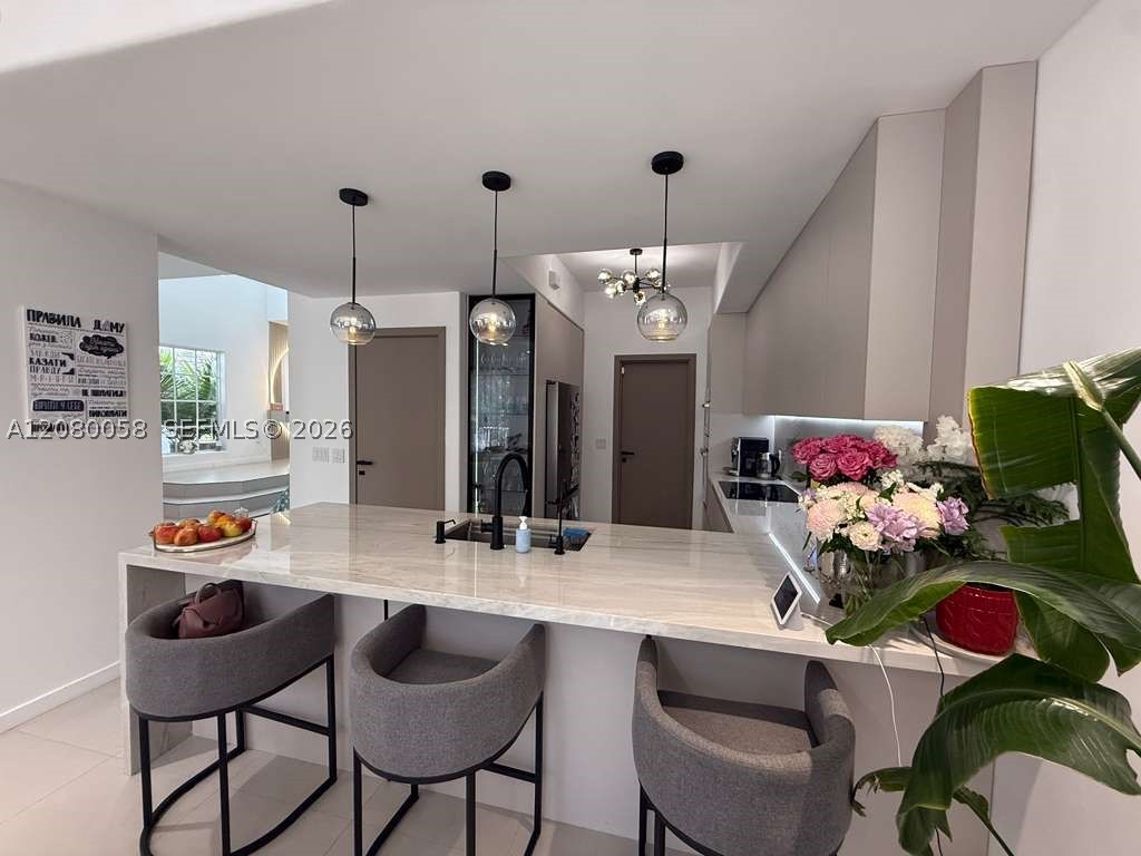 3123 NE 210th St, Aventura FL 33180