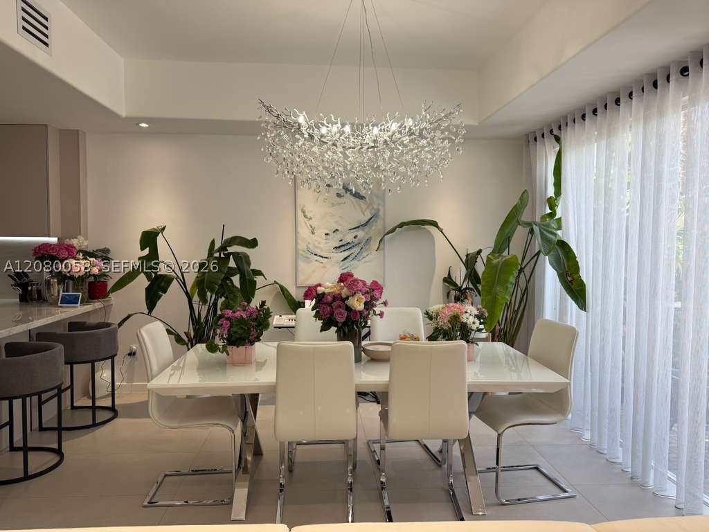 3123 NE 210th St, Aventura FL 33180
