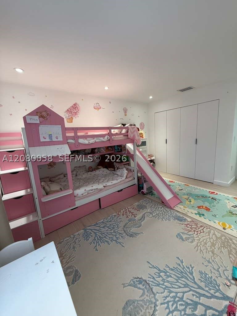 3123 NE 210th St, Aventura FL 33180