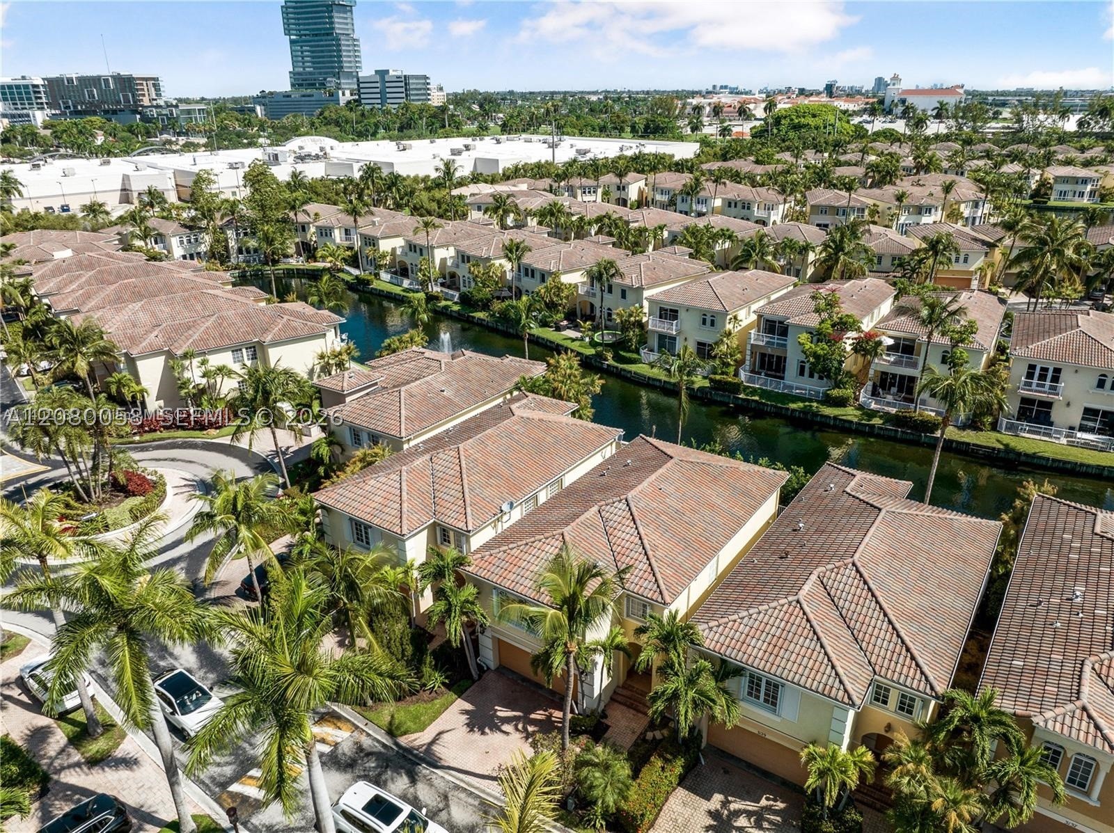 3123 NE 210th St, Aventura FL 33180
