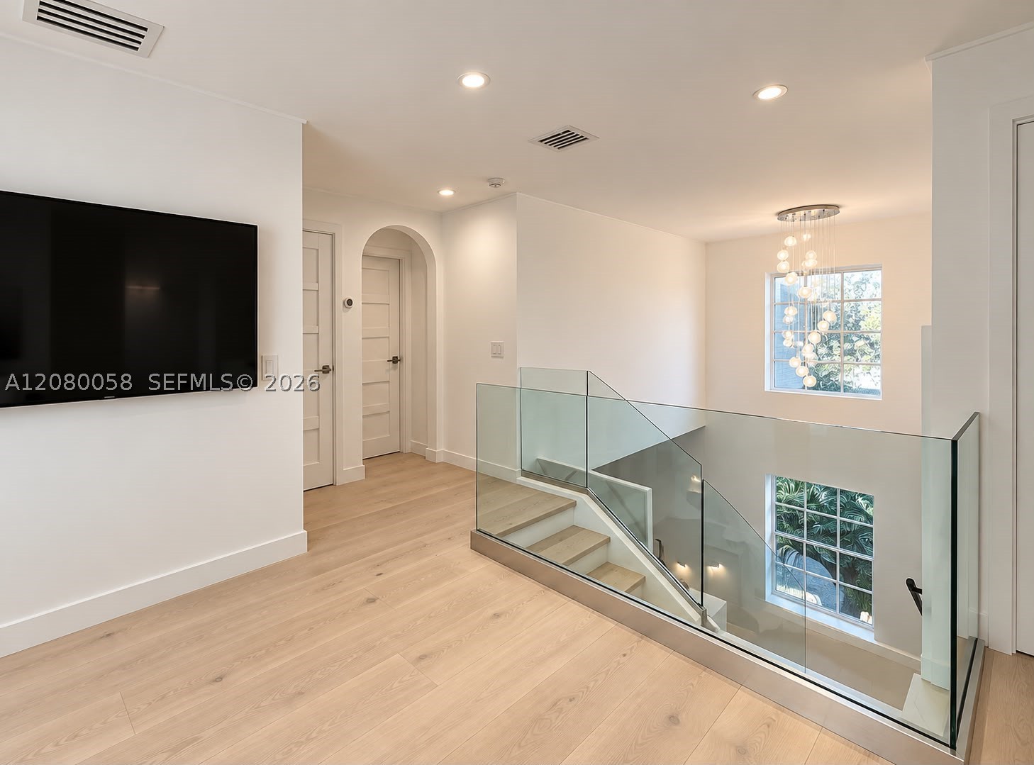 3123 NE 210th St, Aventura FL 33180