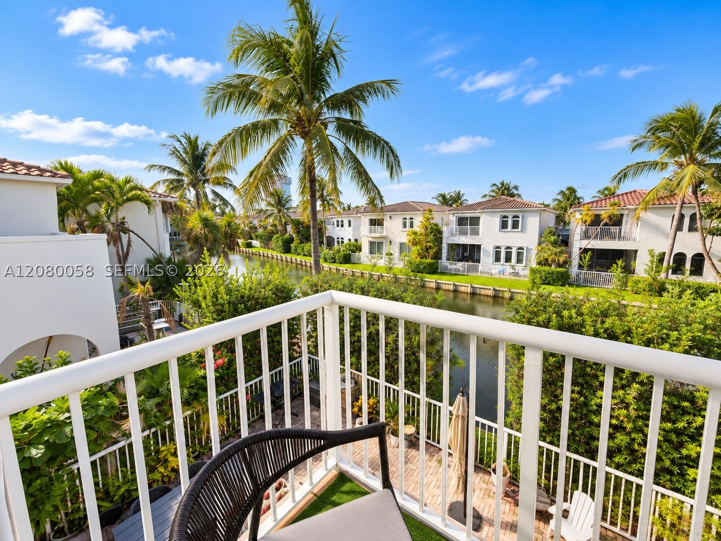 3123 NE 210th St, Aventura FL 33180