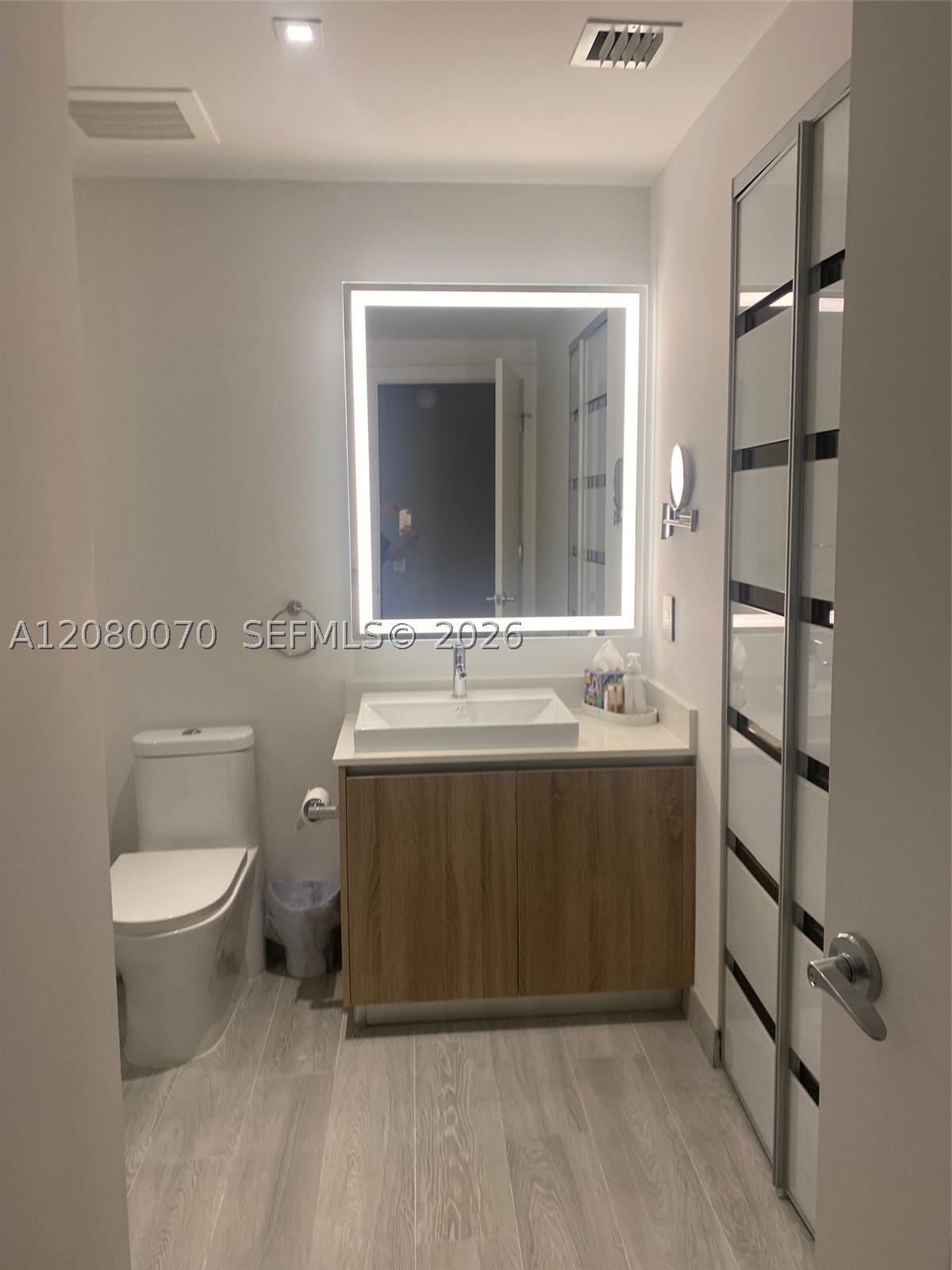 2960 NE 207th St #1005, Aventura FL 33180