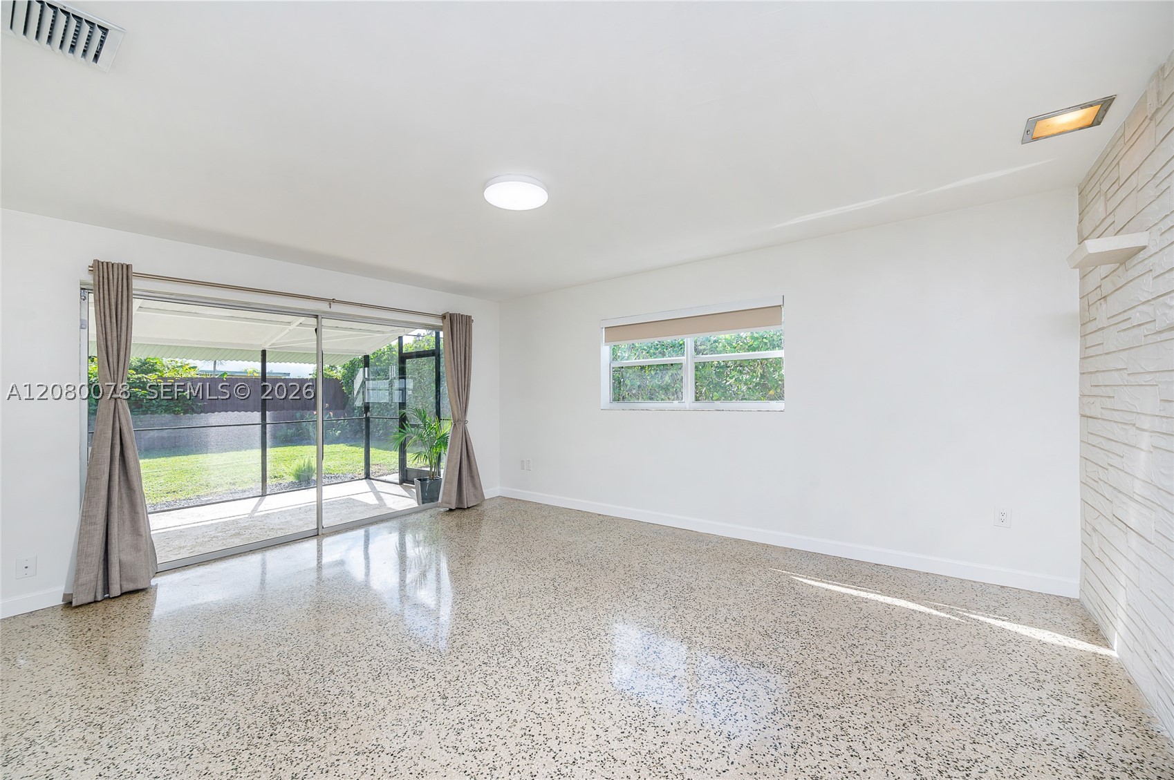 8810 SW 43rd Ter, Miami FL 33165