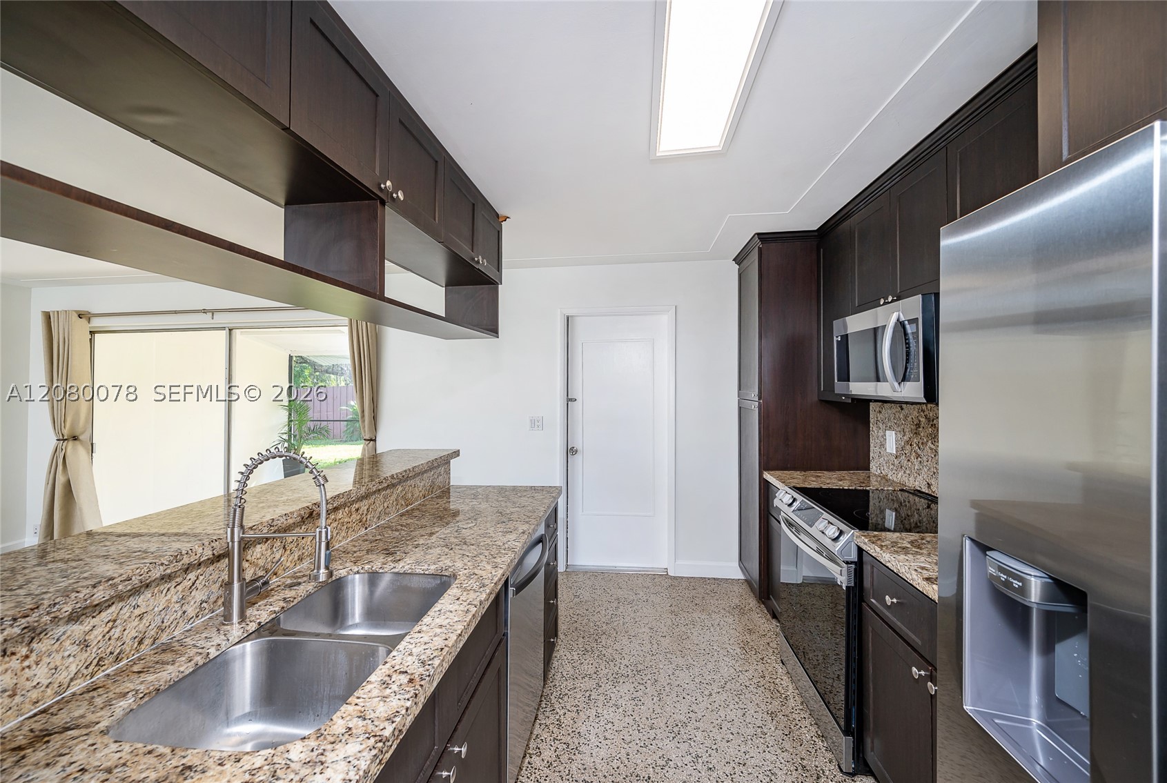 8810 SW 43rd Ter, Miami FL 33165
