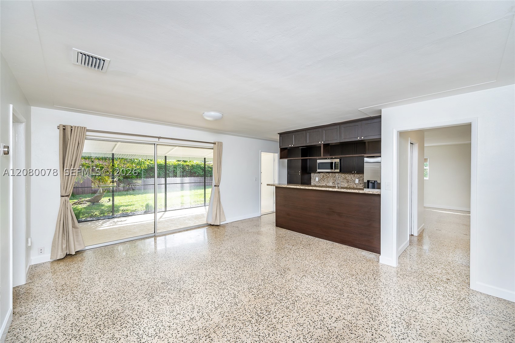 8810 SW 43rd Ter, Miami FL 33165