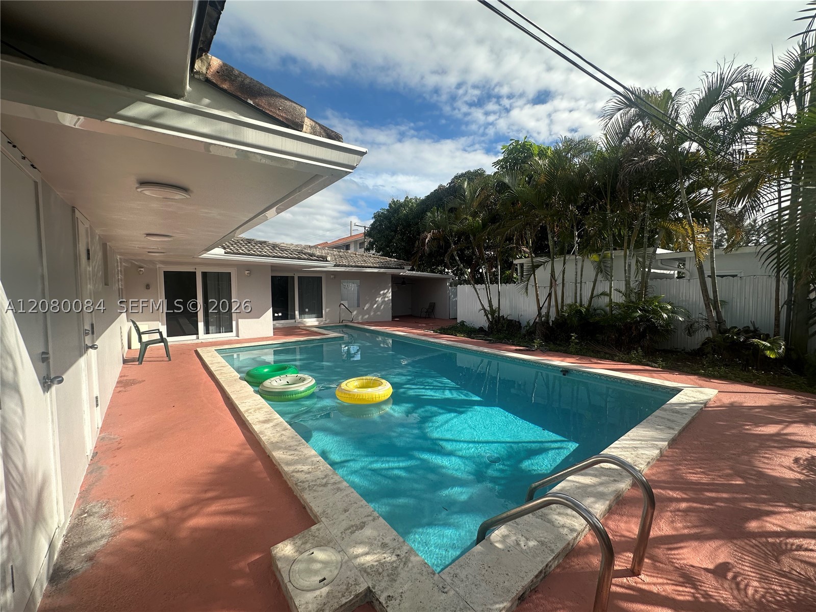 326 E 34th St, Hialeah FL 33013