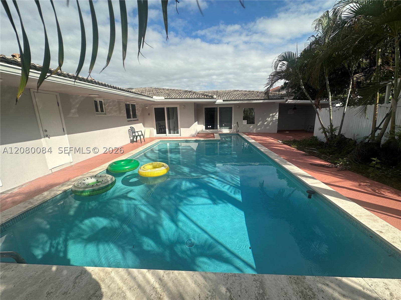 326 E 34th St, Hialeah FL 33013
