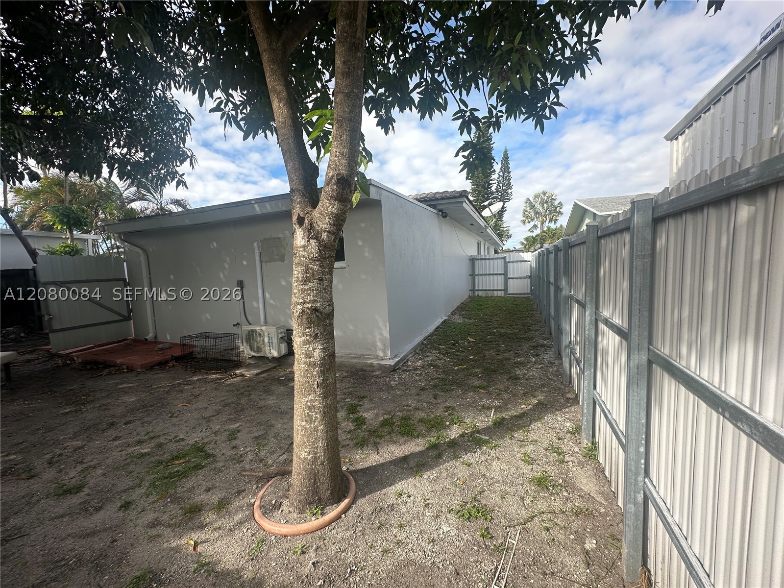 326 E 34th St, Hialeah FL 33013