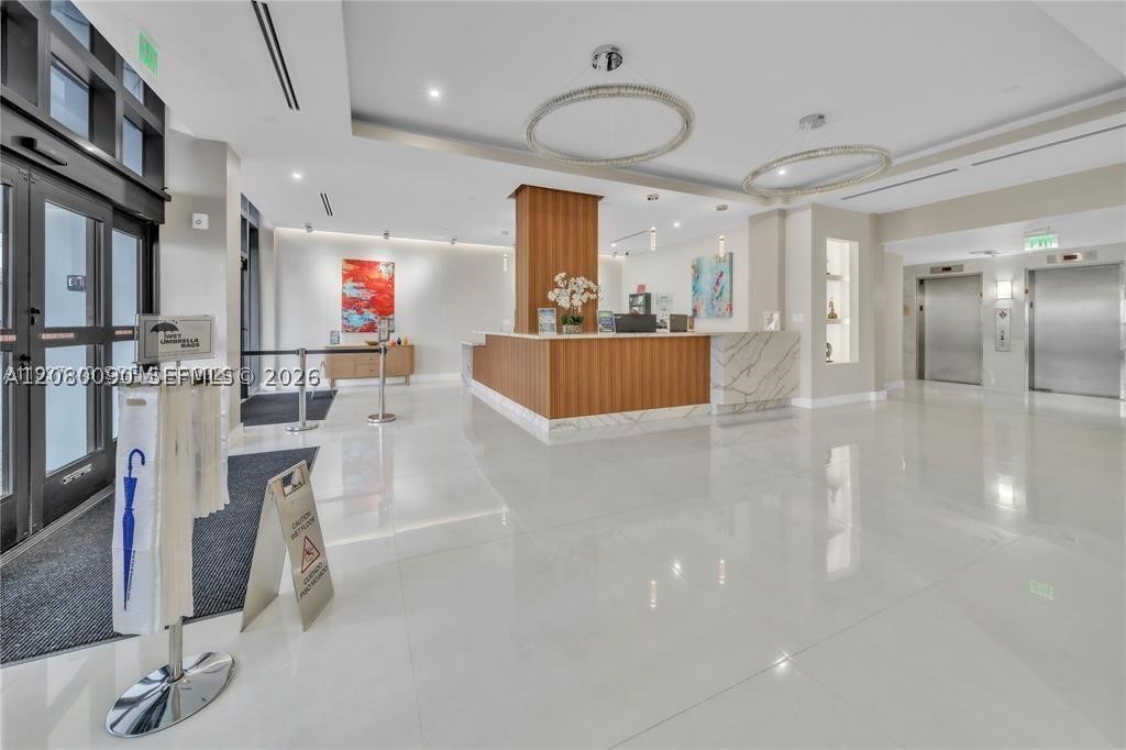 2401 S Ocean Dr #507, Hollywood FL 33019