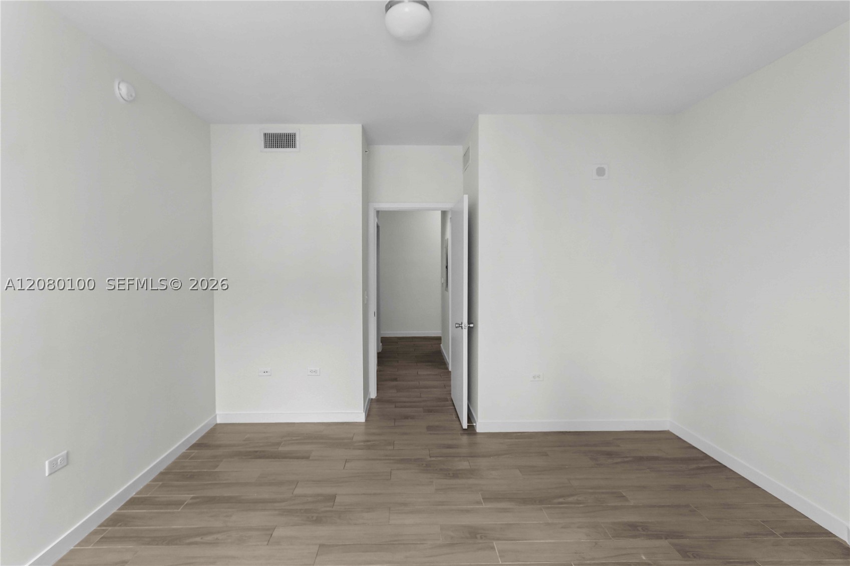 999 SW 1st Ave #3202, Miami FL 33130