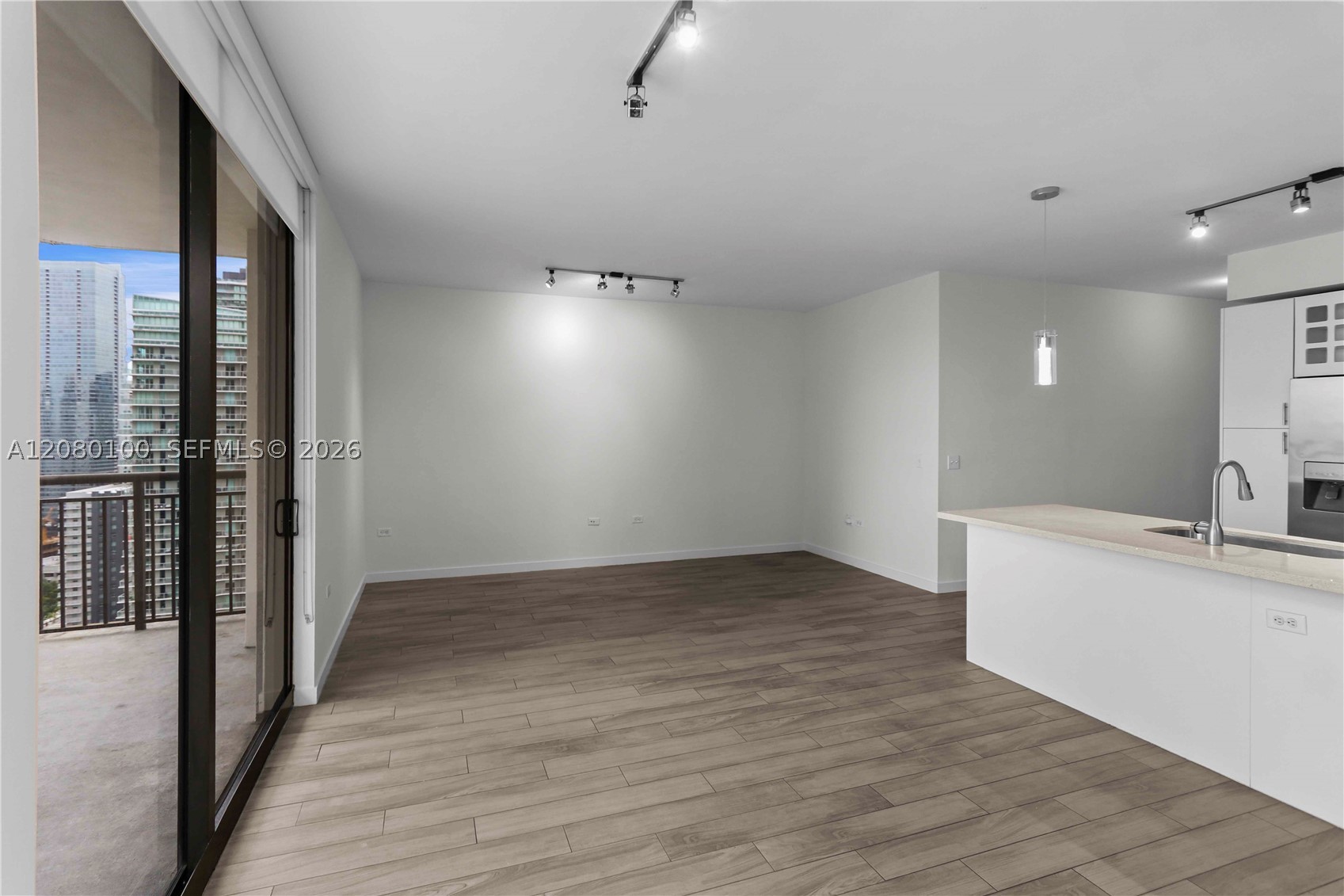 999 SW 1st Ave #3202, Miami FL 33130