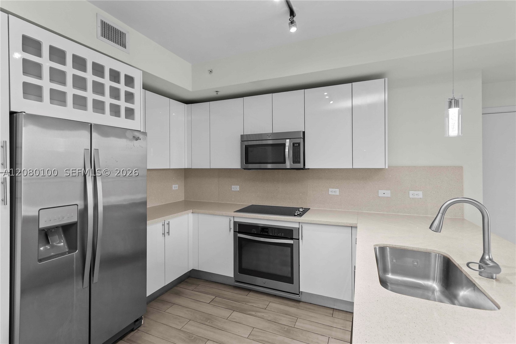 999 SW 1st Ave #3202, Miami FL 33130