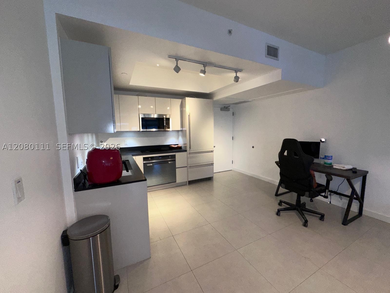 1010 Brickell Ave #4507, Miami FL 33131