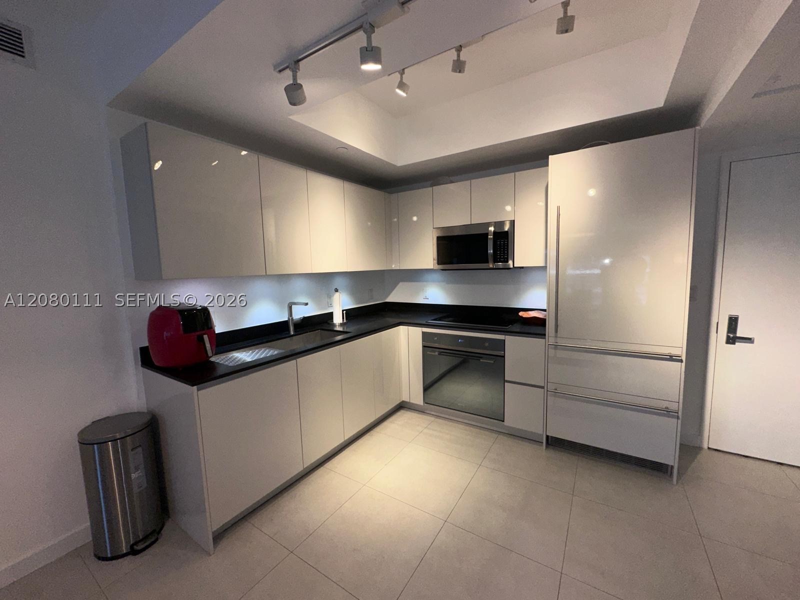 1010 Brickell Ave #4507, Miami FL 33131