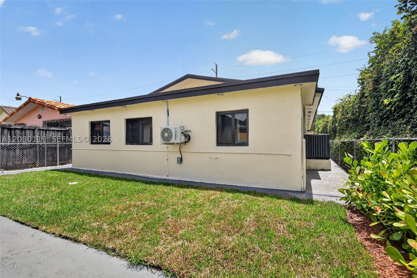 2216 SW 62nd Ave #0, Miami FL 33155