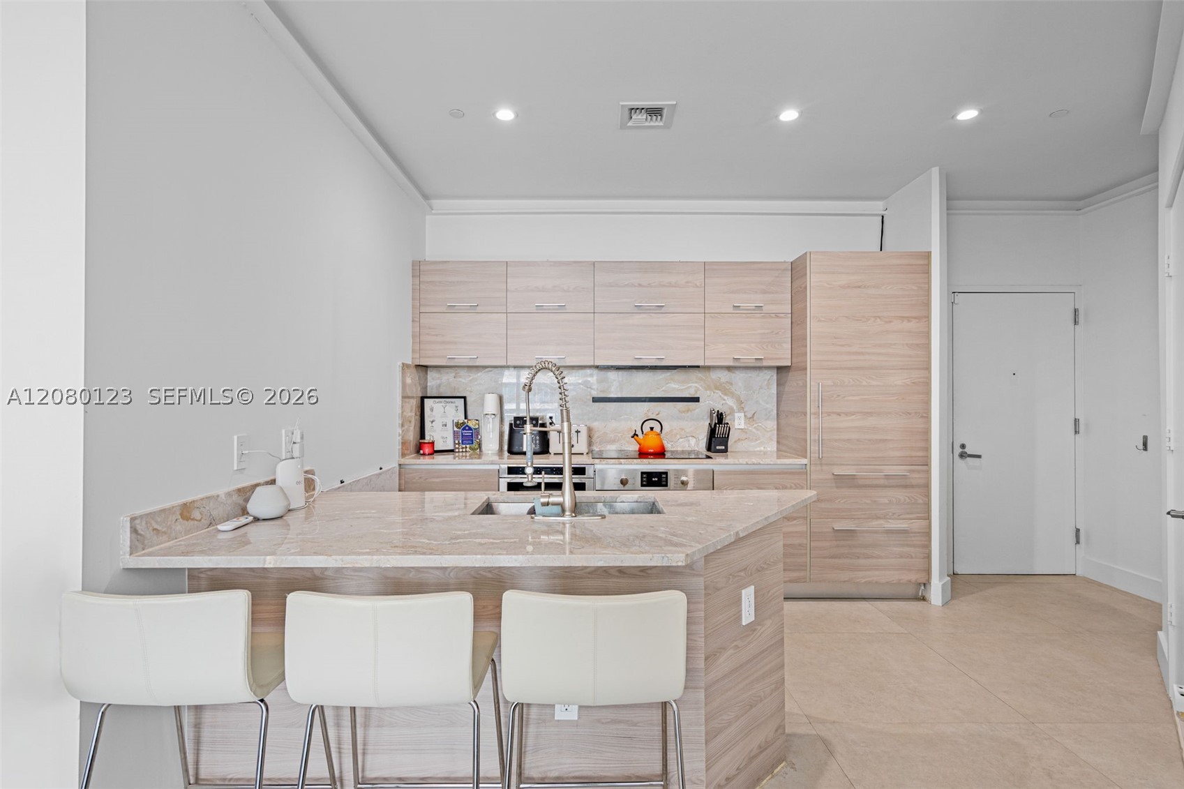 1300 S Miami Ave #PH5209, Miami FL 33130