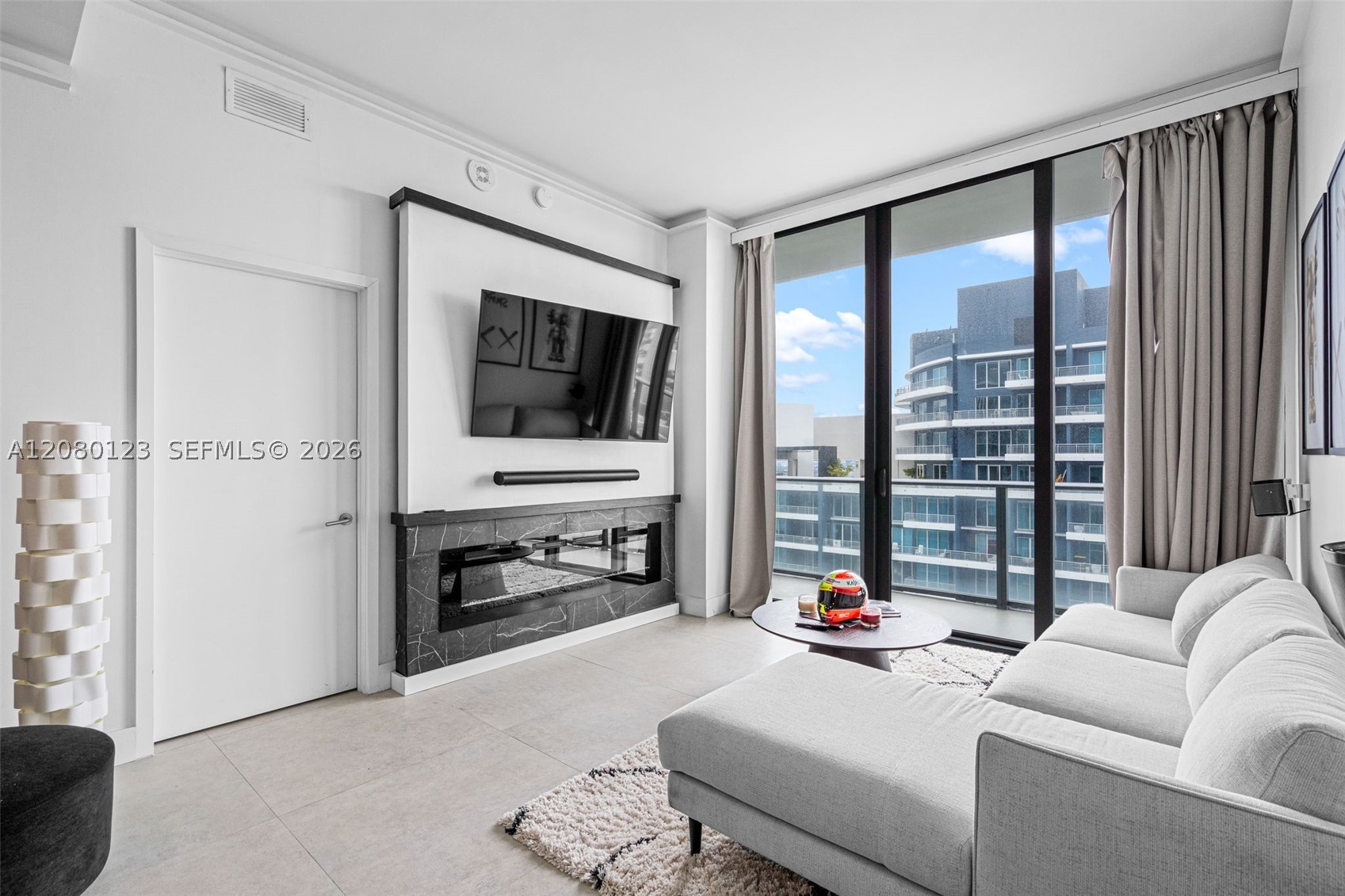 1300 S Miami Ave #PH5209, Miami FL 33130