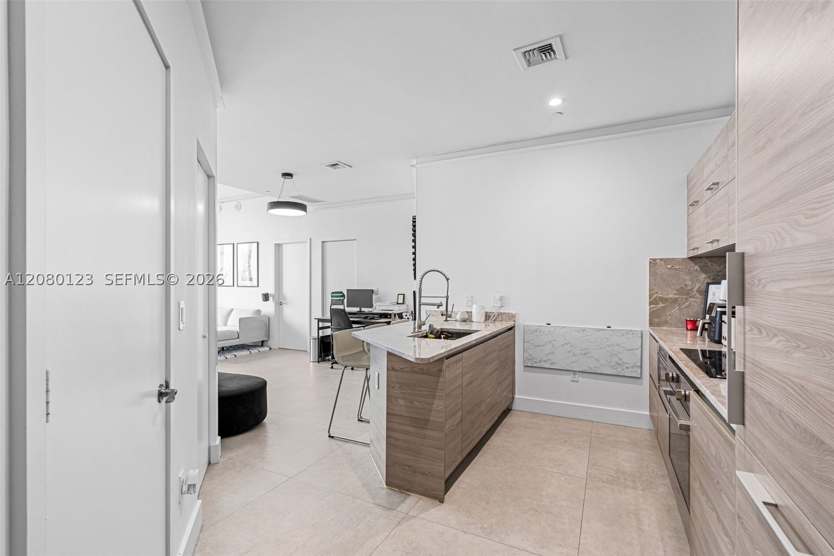 1300 S Miami Ave #PH5209, Miami FL 33130