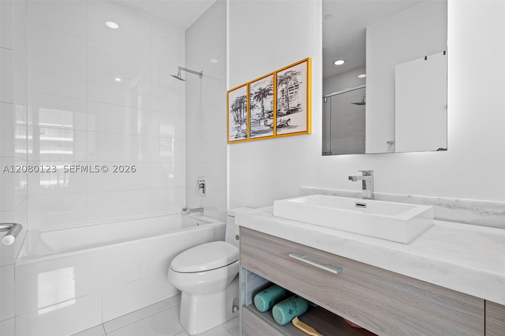 1300 S Miami Ave #PH5209, Miami FL 33130