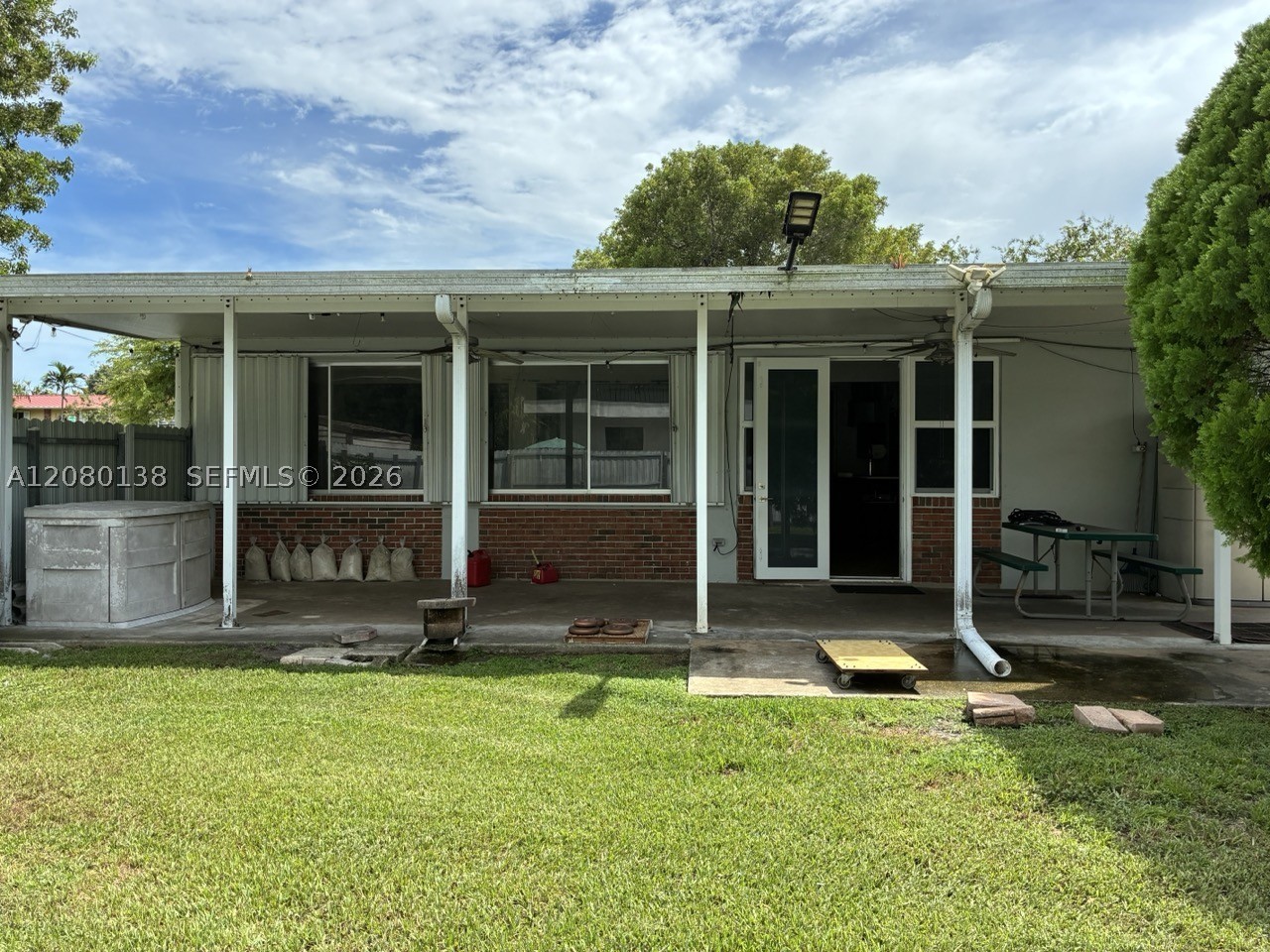 601 Oriole Ave, Miami Springs FL 33166
