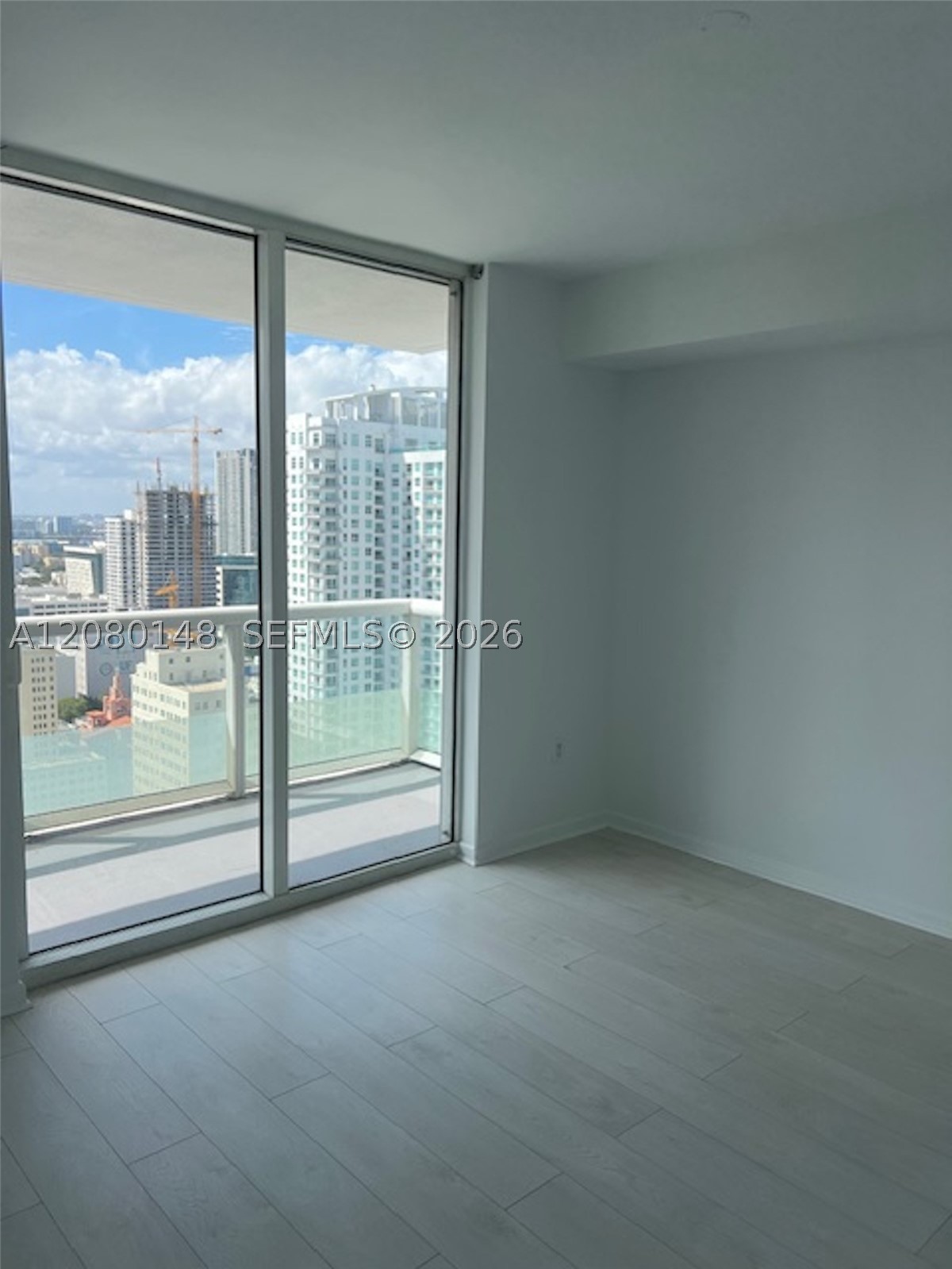 50 Biscayne Blvd #3407, Miami FL 33132