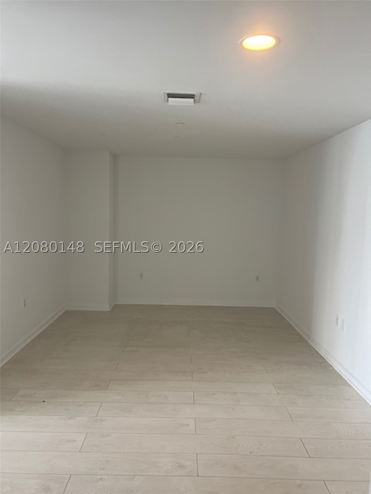 50 Biscayne Blvd #3407, Miami FL 33132