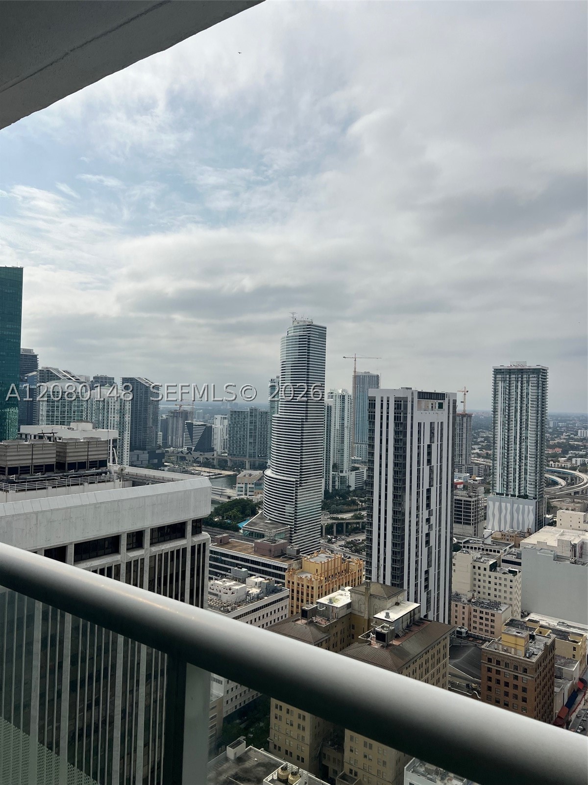 50 Biscayne Blvd #3407, Miami FL 33132