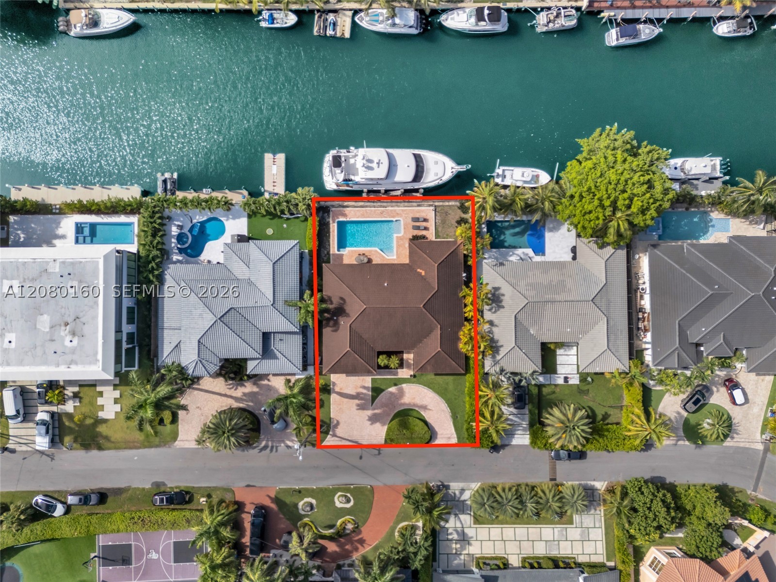 2930 NE 164th St, North Miami Beach FL 33160