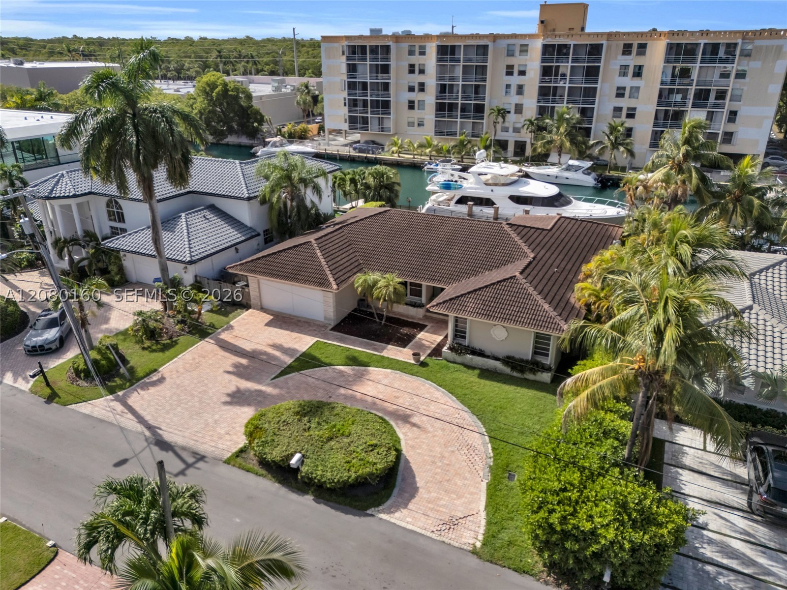 2930 NE 164th St, North Miami Beach FL 33160