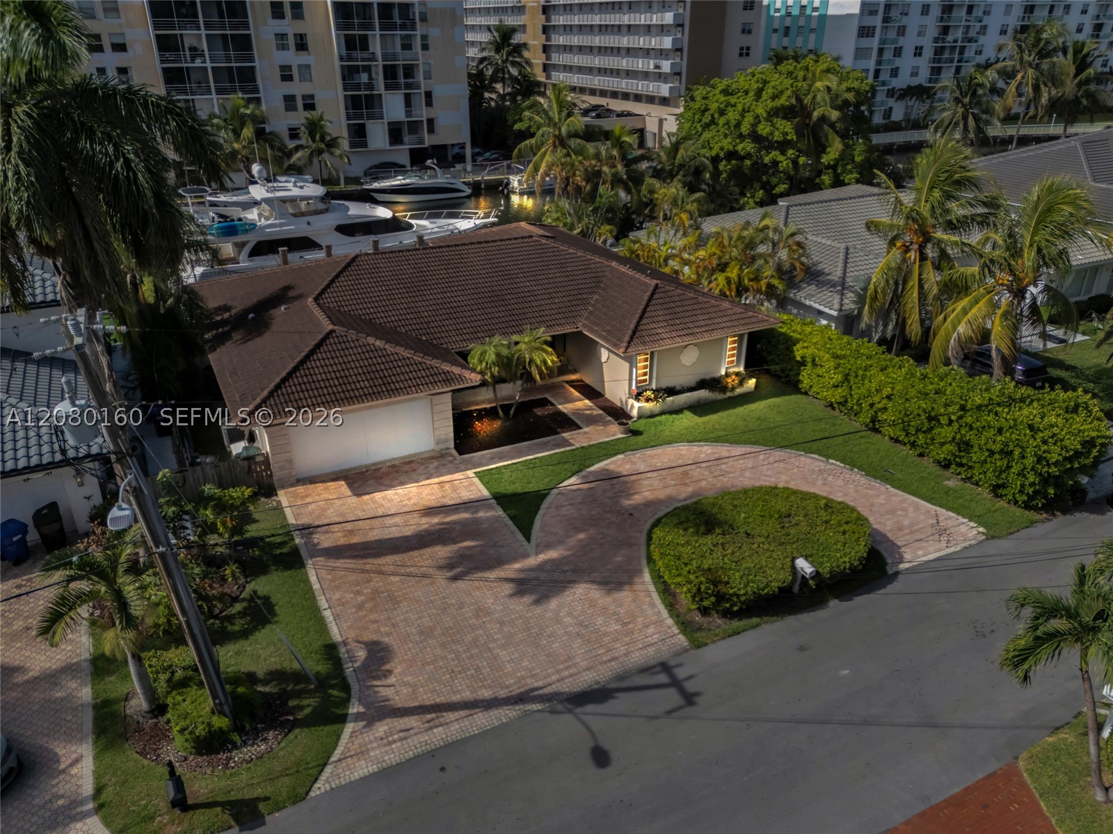 2930 NE 164th St, North Miami Beach FL 33160