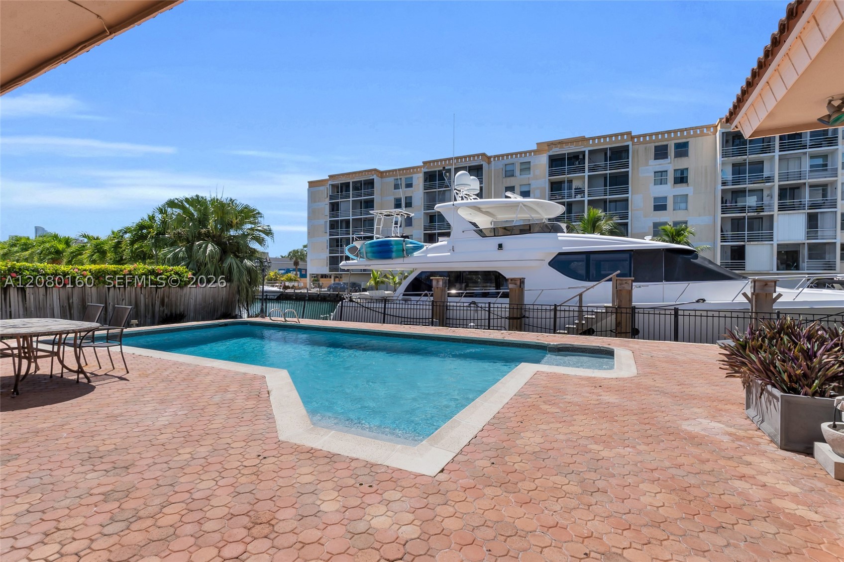 2930 NE 164th St, North Miami Beach FL 33160