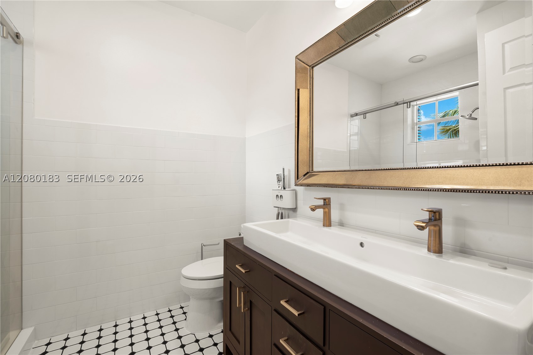 19473 38th Ct, Sunny Isles Beach FL 33160