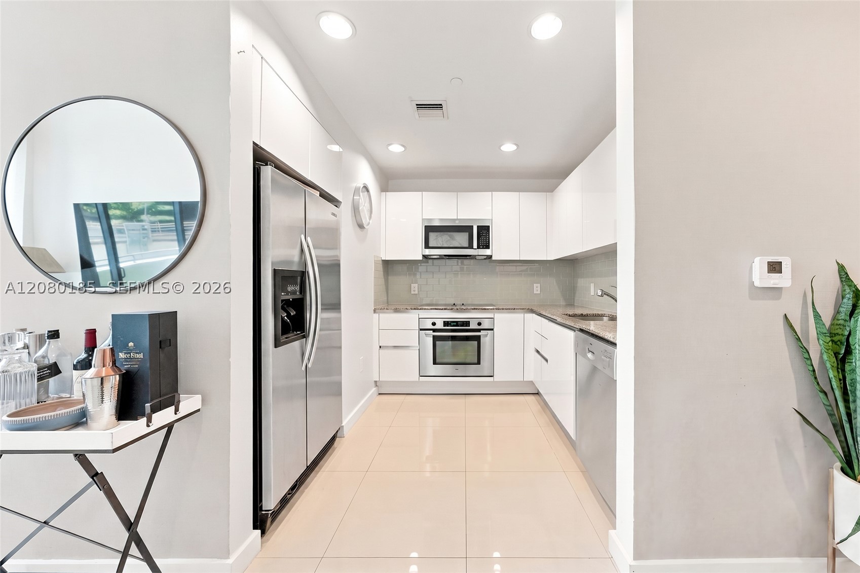 1050 Brickell Ave #214, Miami FL 33131