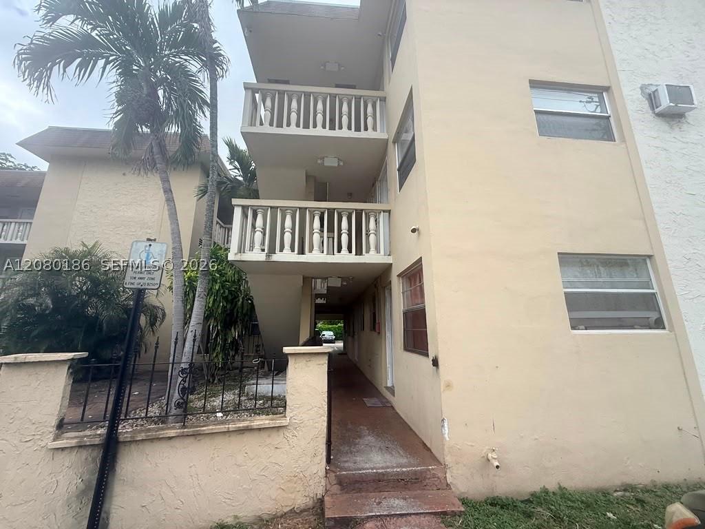5391 W 22nd Ct #205, Hialeah FL 33016