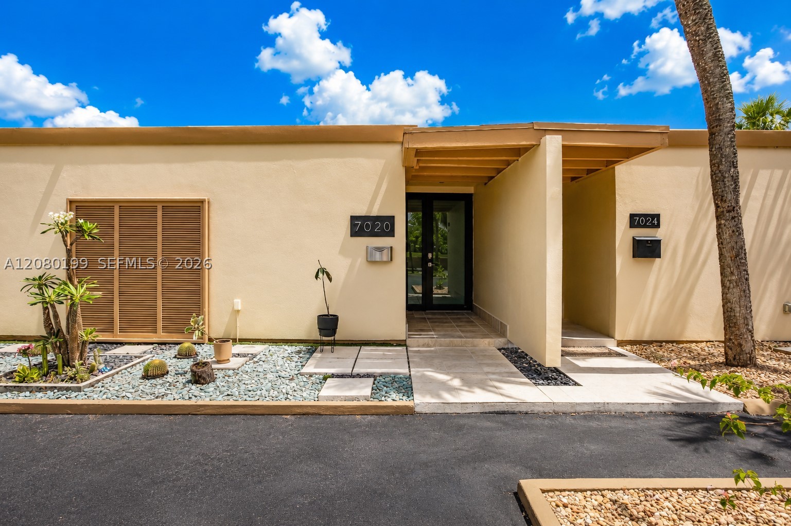 7020 Crown Gate Dr #7020, Miami Lakes FL 33014