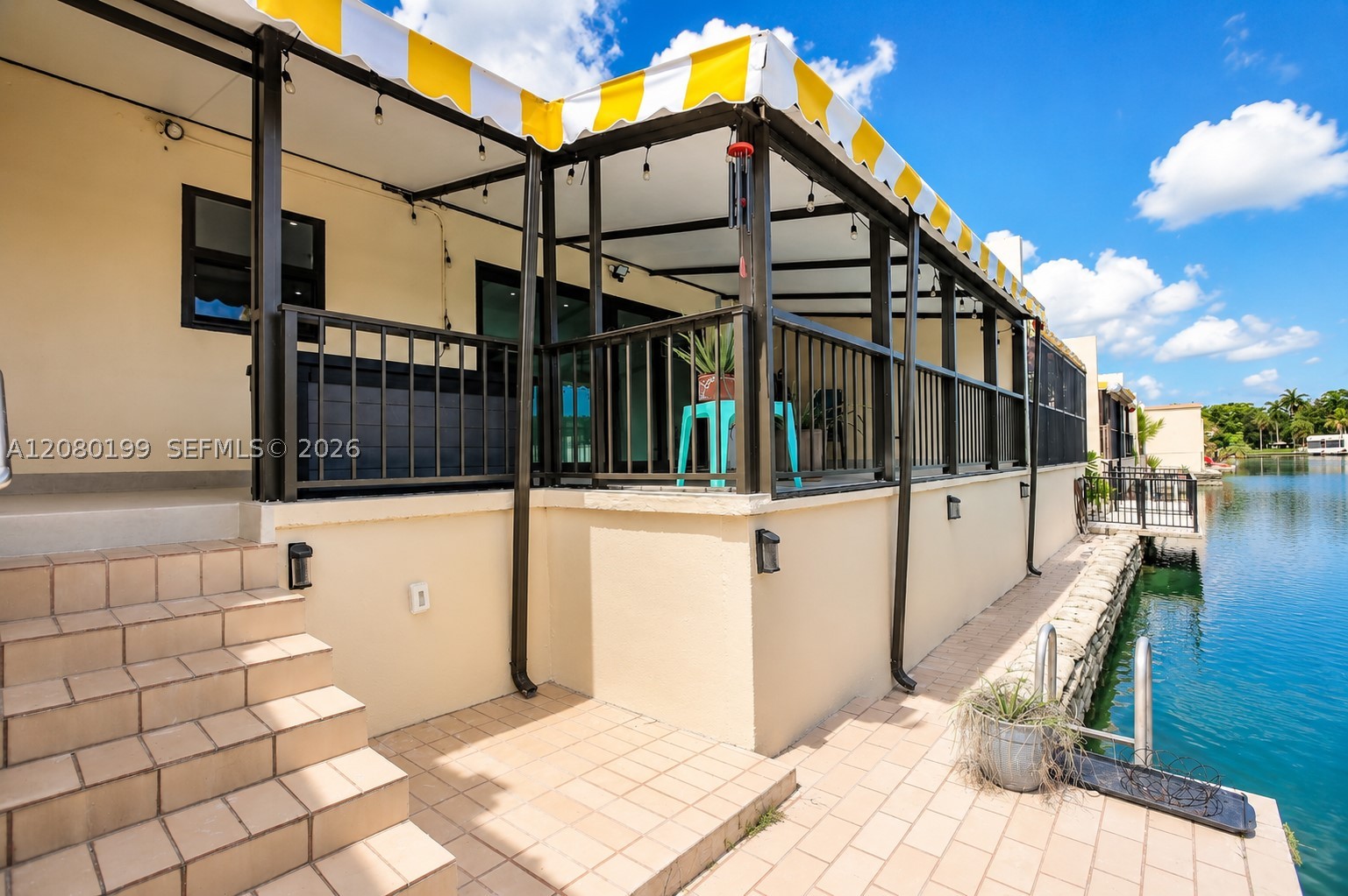 7020 Crown Gate Dr #7020, Miami Lakes FL 33014