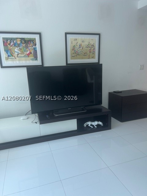 2950 NE 188th St #247, Aventura FL 33180