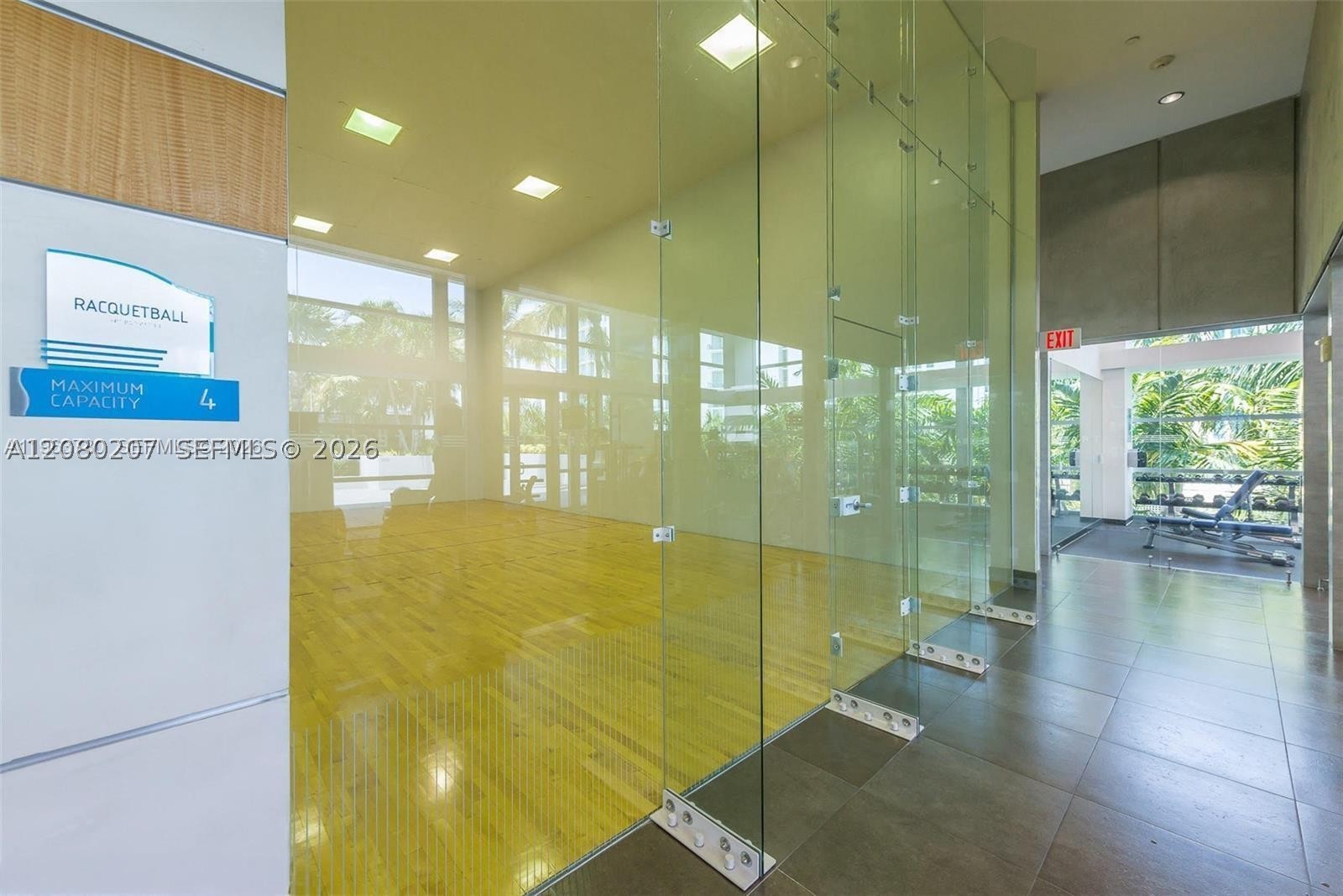 2950 NE 188th St #247, Aventura FL 33180