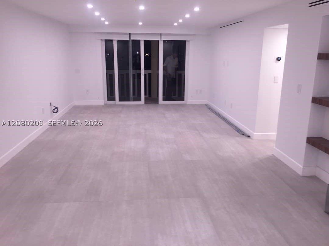 9801 Collins Ave #12Q, Bal Harbour FL 33154