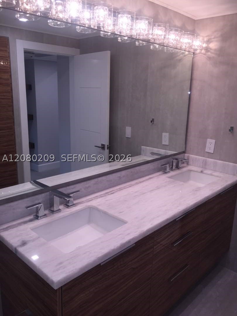 9801 Collins Ave #12Q, Bal Harbour FL 33154