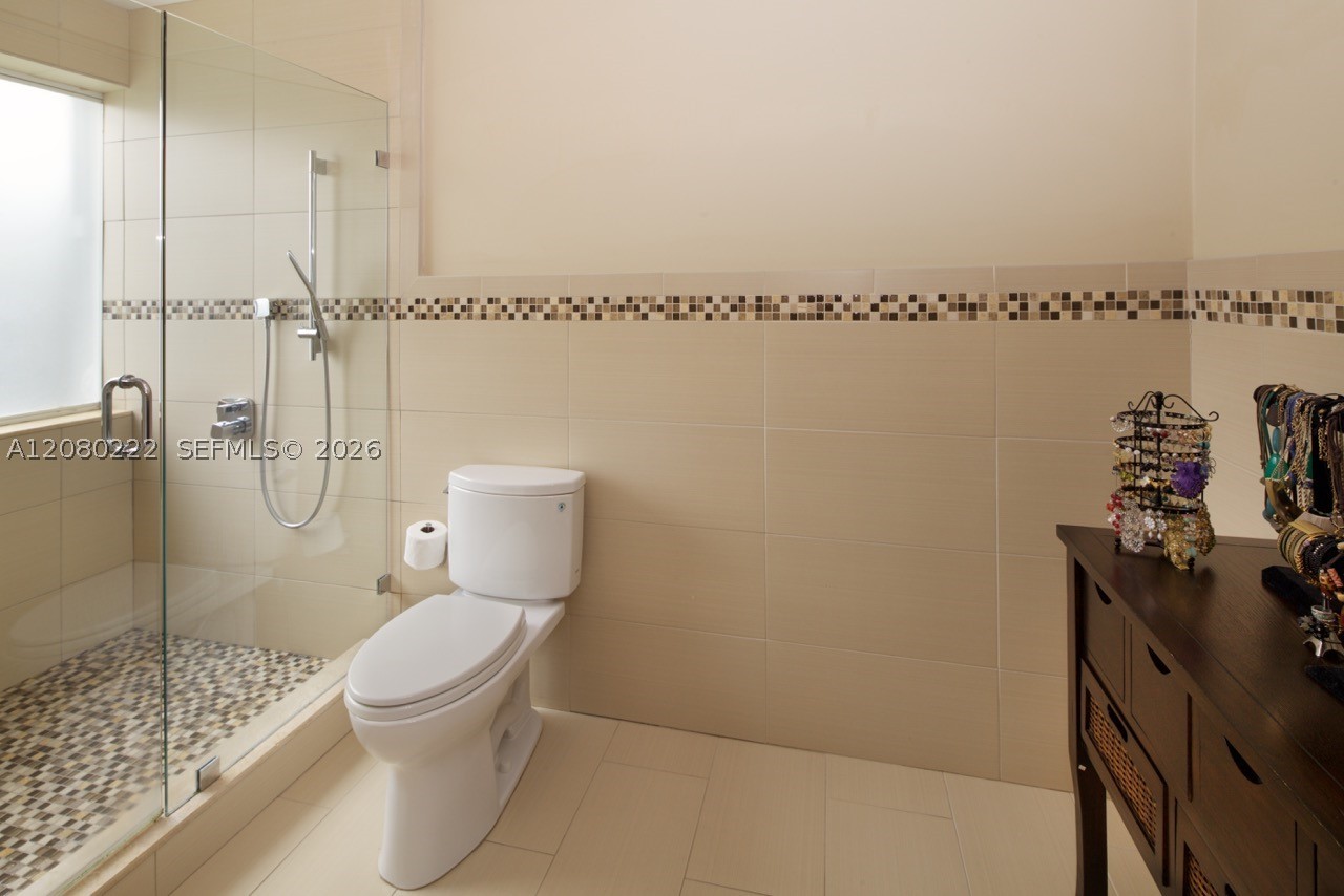 5631 SW 58th Ct #0, South Miami FL 33143