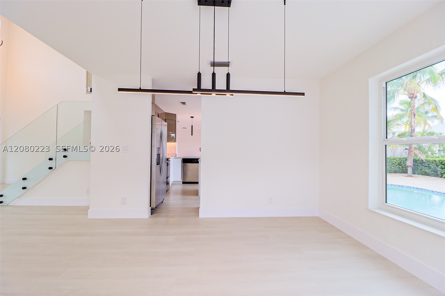 10262 SW 9th Ln, Pembroke Pines FL 33025