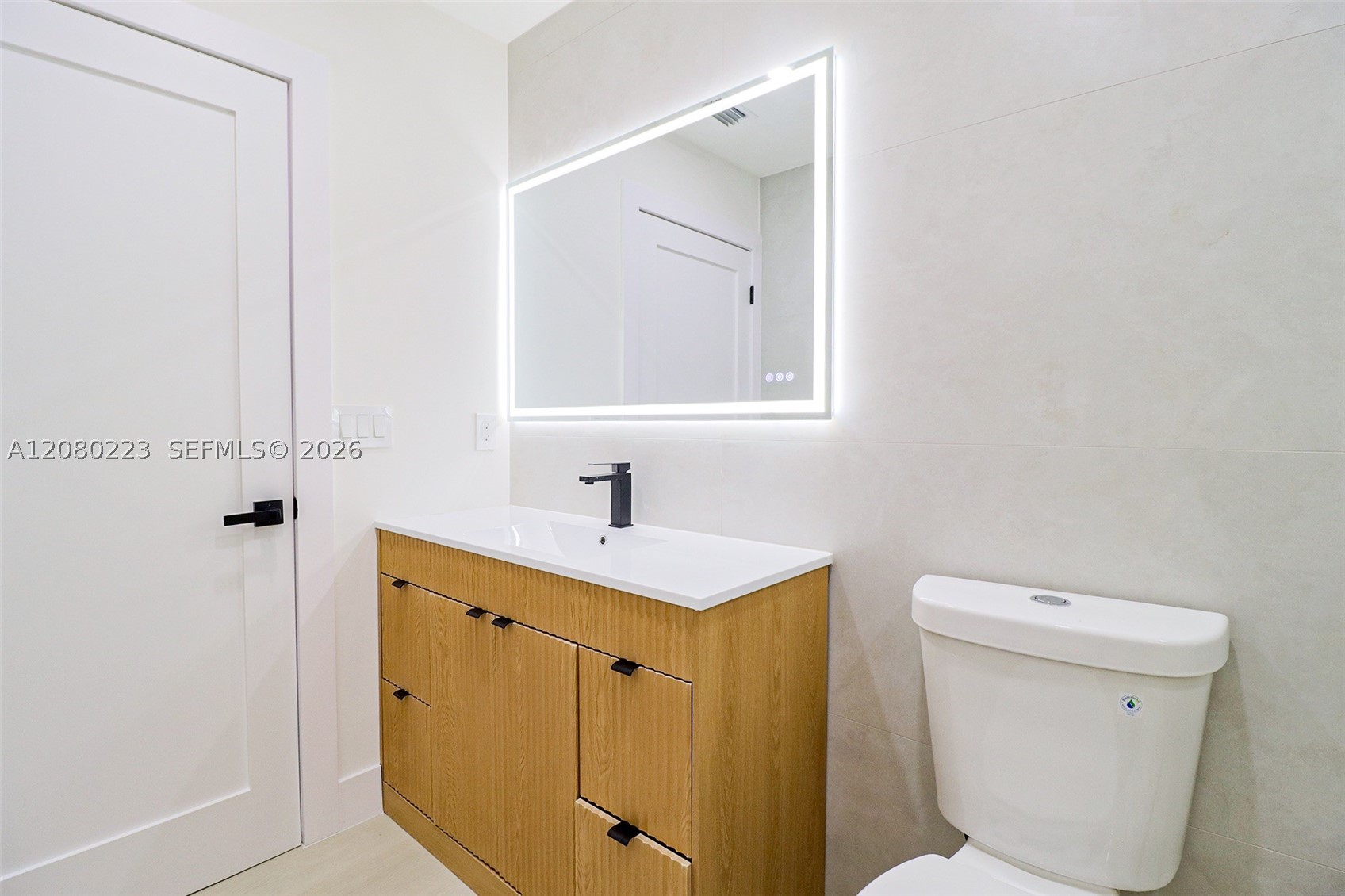10262 SW 9th Ln, Pembroke Pines FL 33025