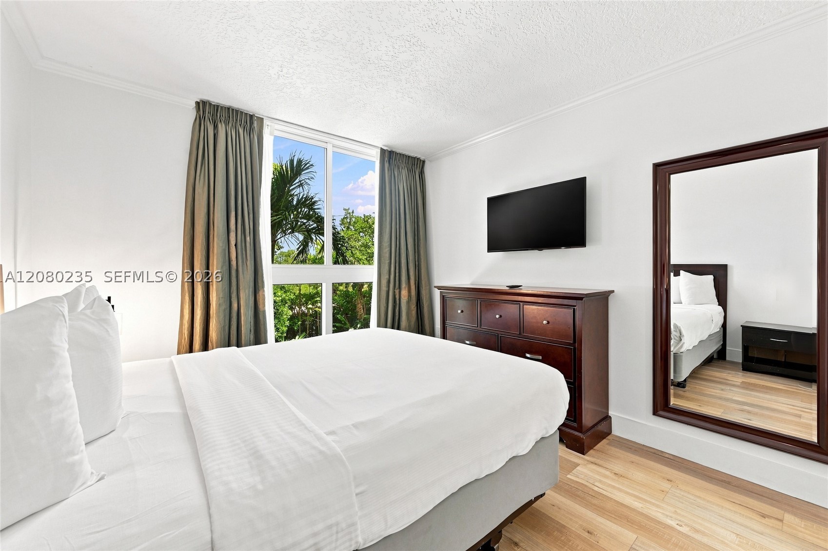 2951 S Bayshore Dr #305, Miami FL 33133