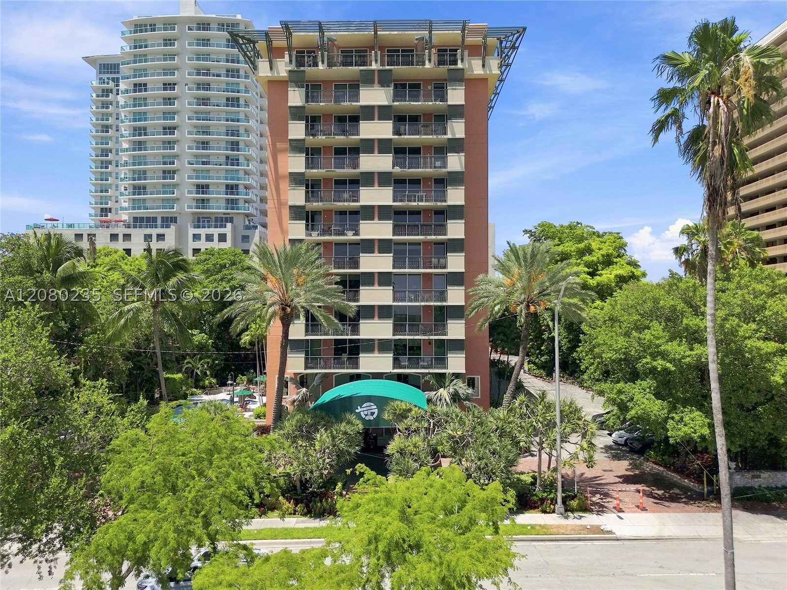 2951 S Bayshore Dr #305, Miami FL 33133