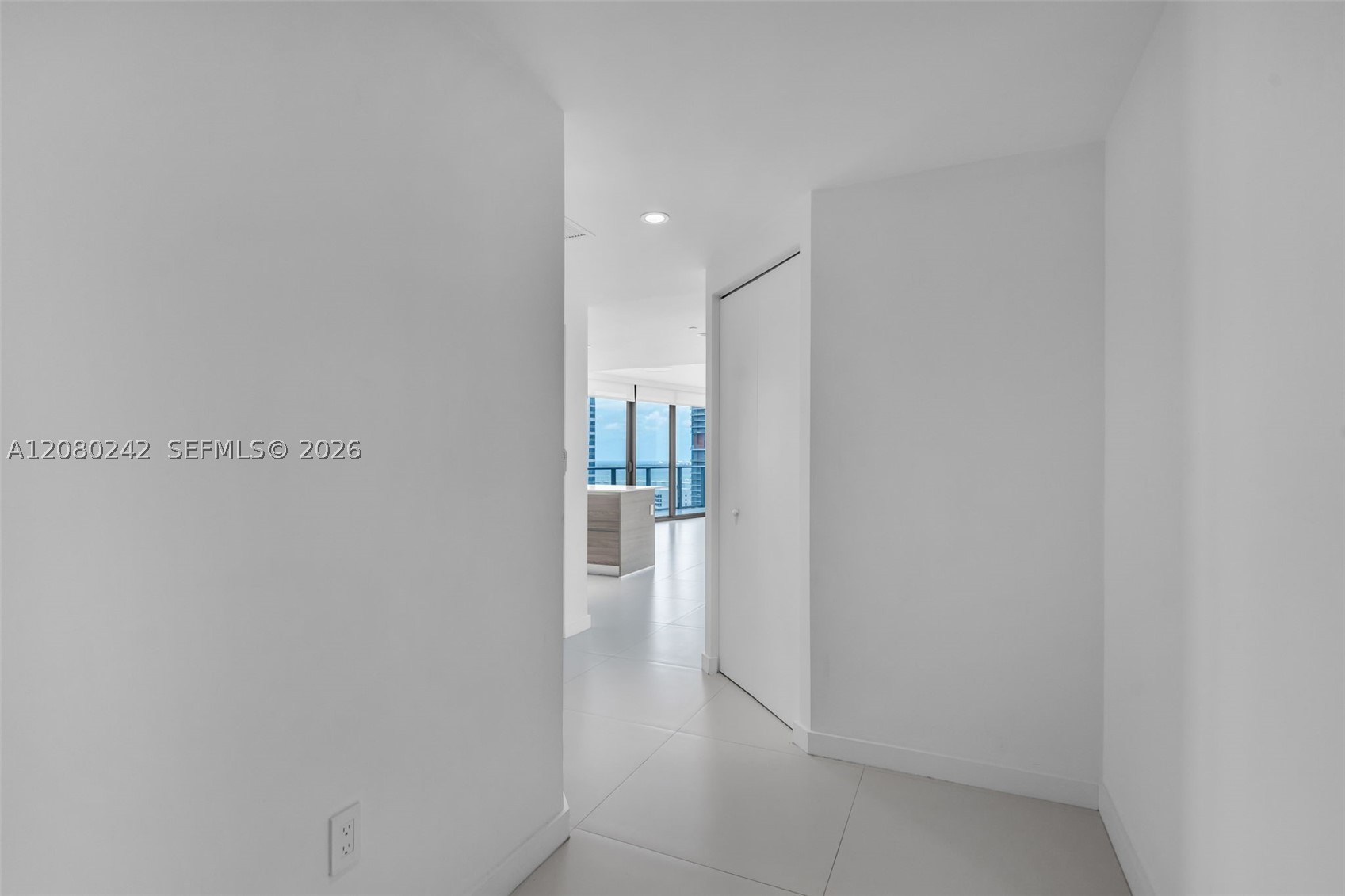 1300 S Miami Ave #2905, Miami FL 33130