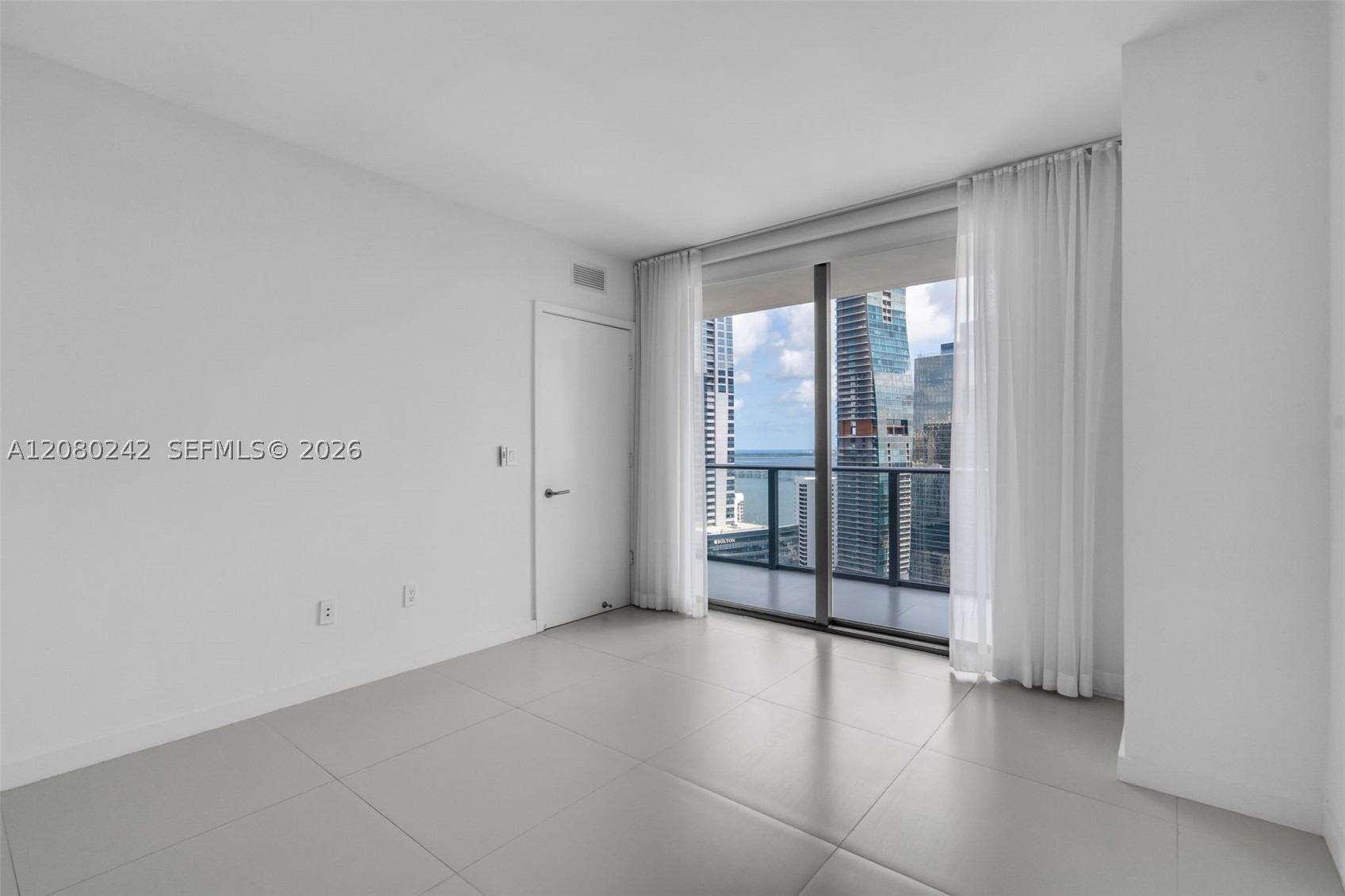 1300 S Miami Ave #2905, Miami FL 33130