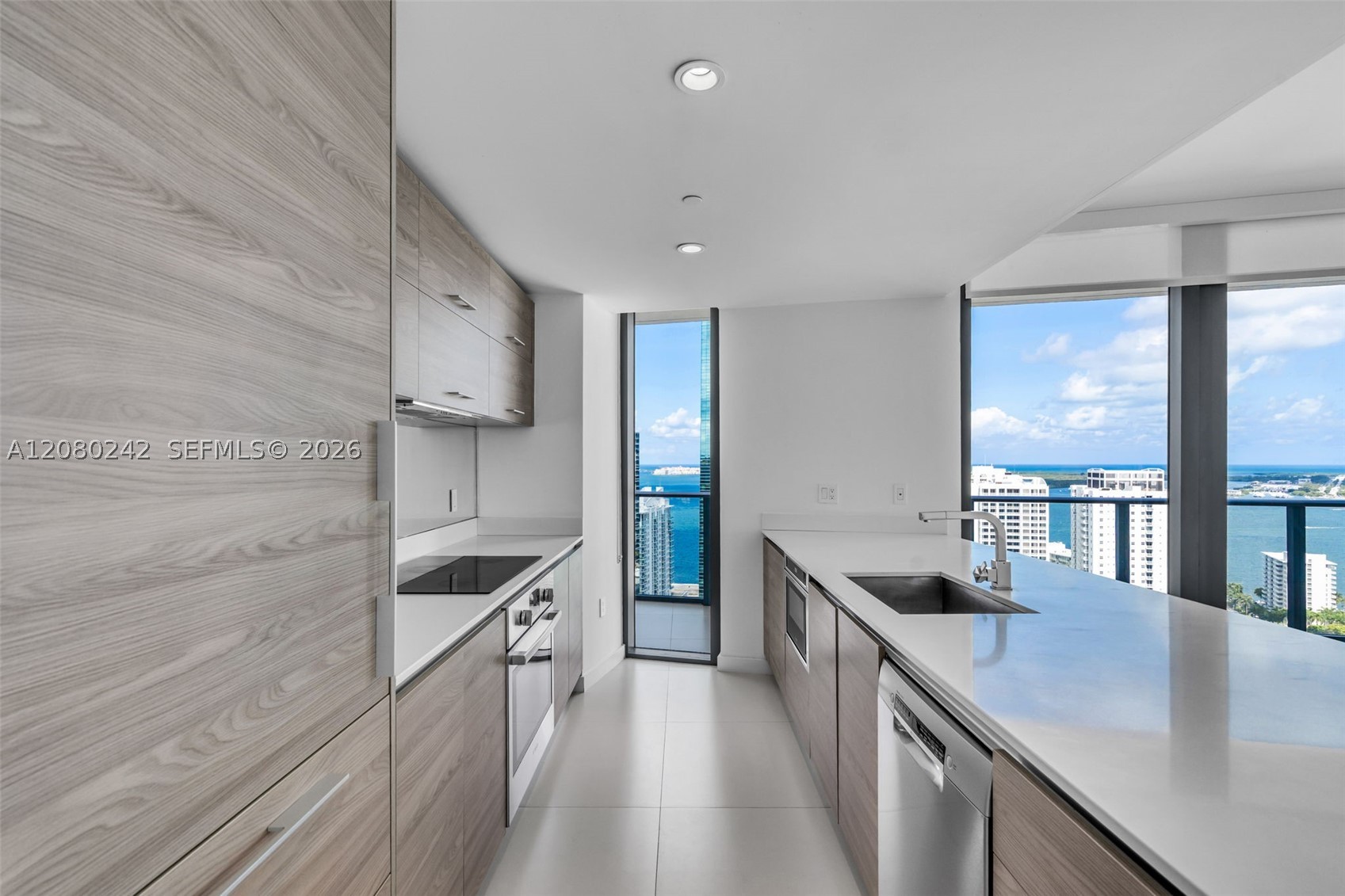 1300 S Miami Ave #2905, Miami FL 33130